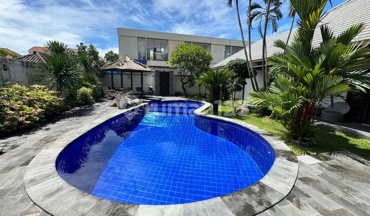 Villa For Sale In Berawa Beach Canggu