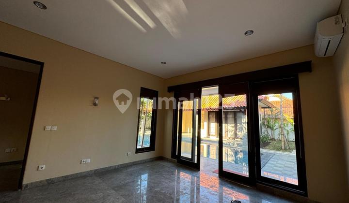 Villa Near Muaya Beach 3 Bedrooms in Nusa Dua Villa Near Muaya Beach 3 Bedrooms in Nusa Dua