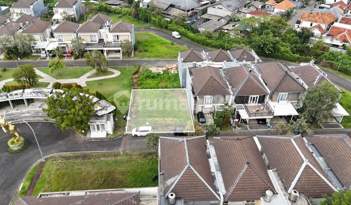 Near Lembeng Beach, Land