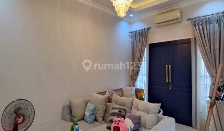 Rumah Cantik Siap Huni Lokasi Strategis  2