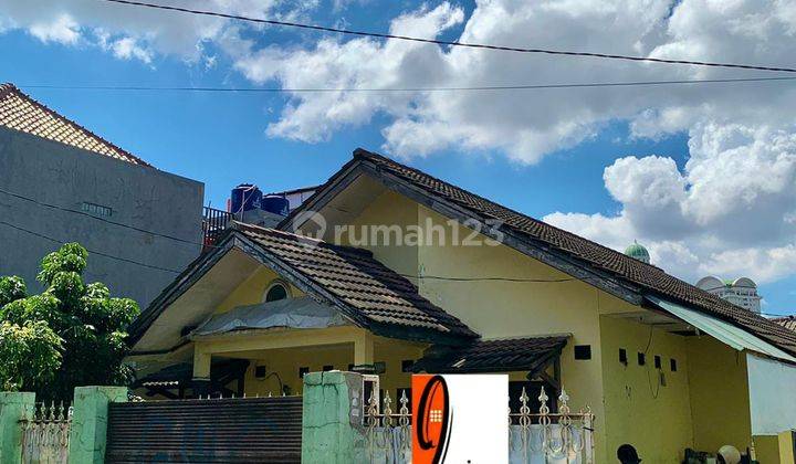 Tanah Dan Rumah Di Simprug Dekat Senayan Jakarta 1