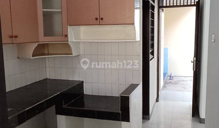 Rumah 1 Lantai di Taman Pulogebang Jakarta Timur 10