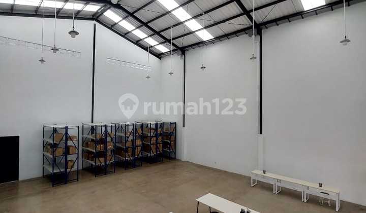   FOR SALE - Gudang + Office Serbaguna (Unit Baru!) Teluk Naga, Tangerang - Lokasi Strategis di Kawasan Pergudangan