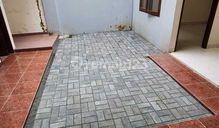 For Rent Semi-Furnished Ready-to-Occupy House in Heliconia Cluster, Harapan Indah 2, Bekasi 2
