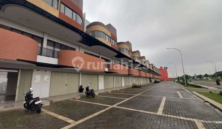 For Rent Lavanya Harapan Indah Shop House. Location near SCG.