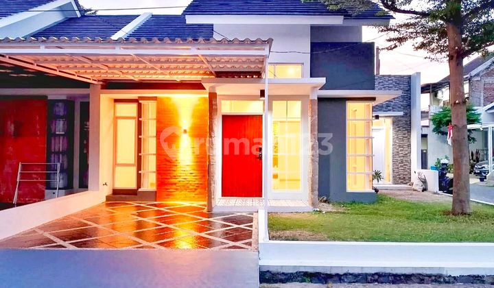 Rumah Baru Hoek Ciwastra, Margahayu Raya Dekat Tol Buah Batu Rumah Baru Hoek Ciwastra, Margahayu Raya Dekat Tol Buah Batu