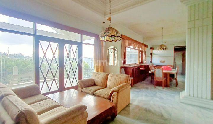 Rumah Ciumbuleuit  dekat Unpar Bandung Utara 3