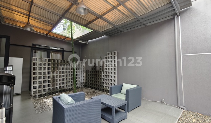 Rumah Taman Holis Indah Bandung 2