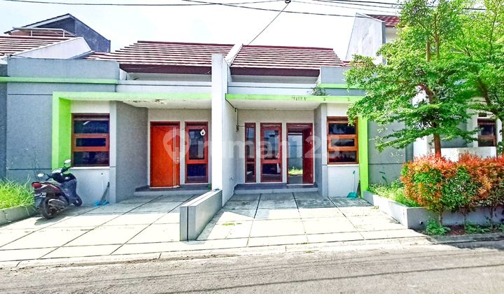 Rumah Derwati Mas Dekat Tol Gedebage Bandung Timur Rumah Derwati Mas Dekat Tol Gedebage Bandung Timur