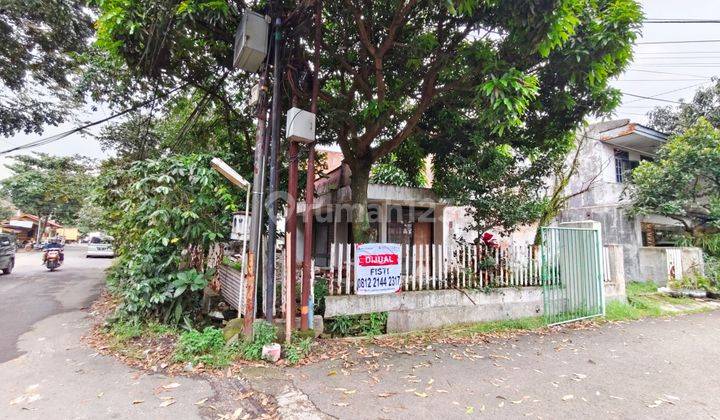 Rumah Hoek Hitung Tanah Dekat Alun Alun Tegalega Bandung 