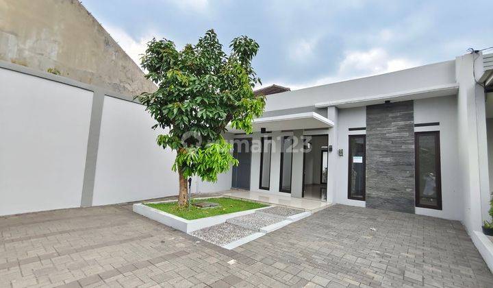 Rumah Modern Batununggal Estate Bandung 1