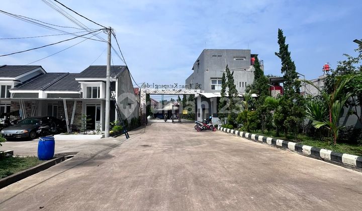 Rumah Satu Lantai Dekat Tol Soroja