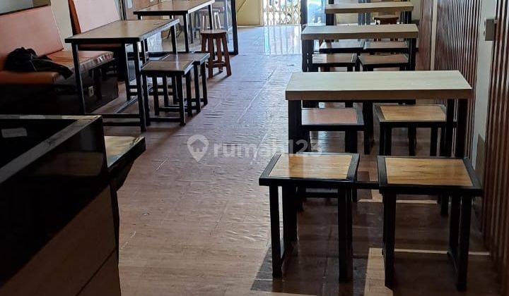 Ruko 2 lantai di tengah kota 1