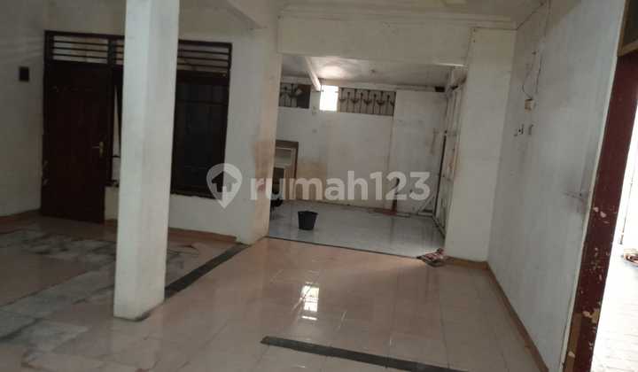 House for Quick Sale in Taman Pondok Indah, 1.5-Story Building 2