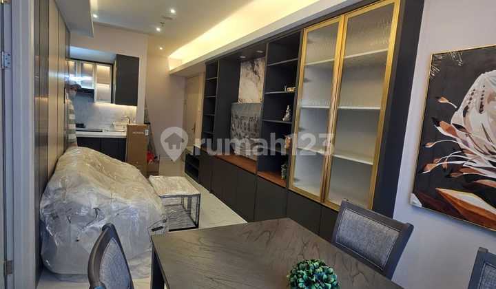 Apartemen La Viz Mansion, Type 2Br Semi Private Lift 2