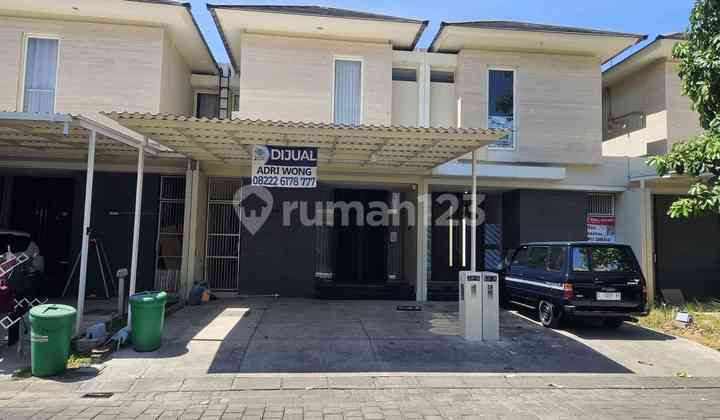 Rumah Wisata Bukit Mas - Grand Palais di Surabaya Barat, Minimalis