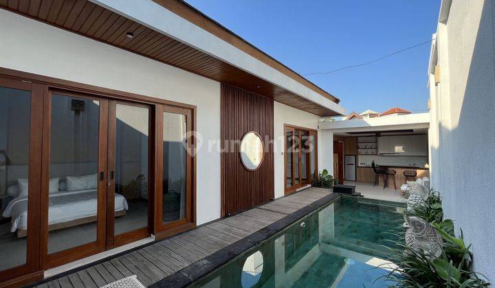 Dijual Tropical Modern Villa Lokasi Di Daerah Canggu 1