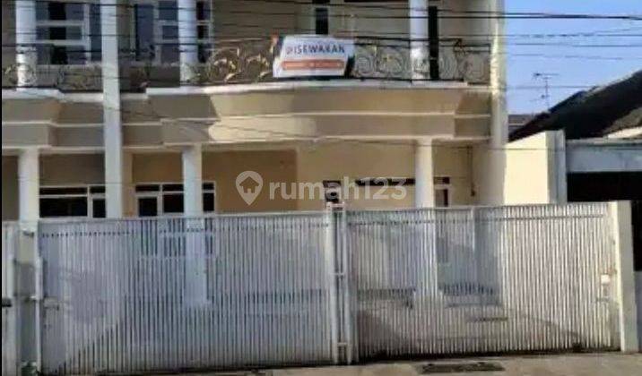 Rumah Cocok Untuk Tinggal Kantor Atau Usaha Di Turangga Bandung

 2