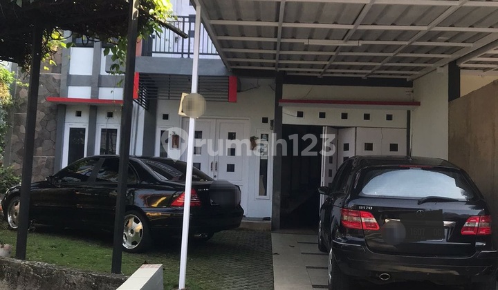 Rumah Modern 2,5 Lantai, Shm Siap Huni Di Komplek Antapani Bandung