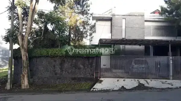 Rumah Cantik Sejuk Di Bandung Utara Semi Furnish 1