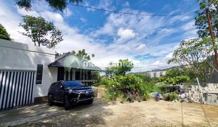 Rumah Villa, Full View, Furnished di Bale Dago, Bandung 2