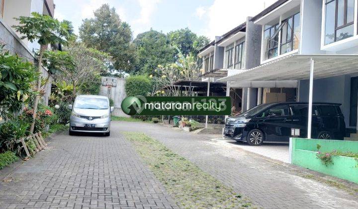 Jual Cepat Rumah Bagus Siap Huni, Semi Furnished di Cigadung 2