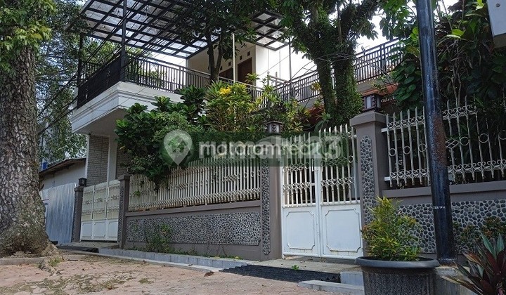 Newly Renovated House Price Drop, Aesthetic Green Central City Area