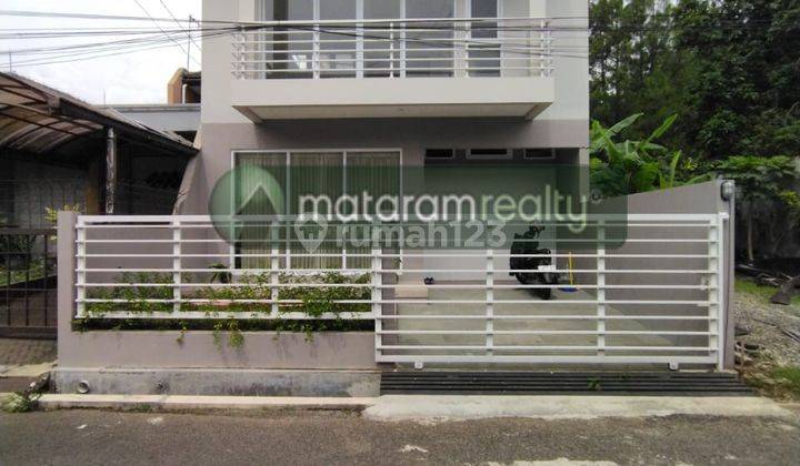 Rumah Baru Modern Minimalis 2 Lantai Dalam Komplek Cigadung 1