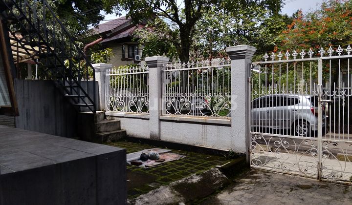 For Rent House Strategic Location in Sayap Riau / Cilaki House 2