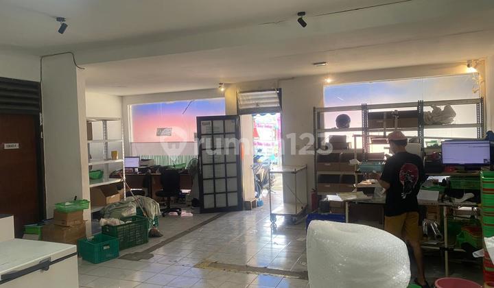 Disewakan Rumah / Bangunan Ex Toko
