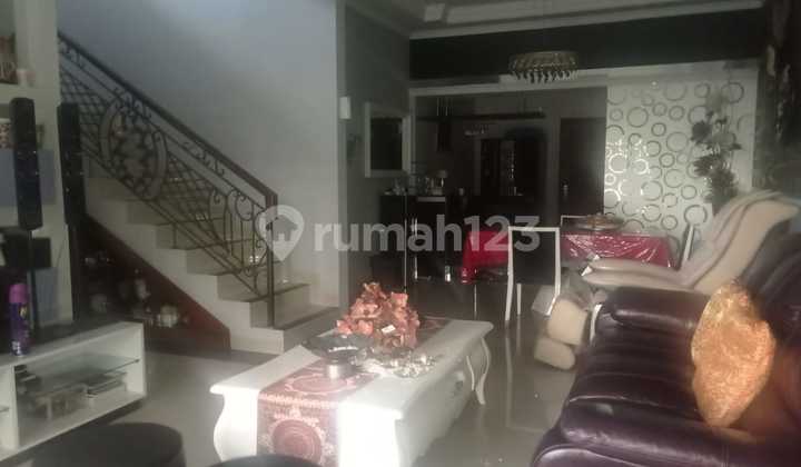 MR65899 Disewakan rumah besar 2 lantai di ngaglik  2
