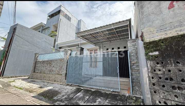 Mr. 66348 For Rent Beautiful House in the Heart of Yogyakarta City