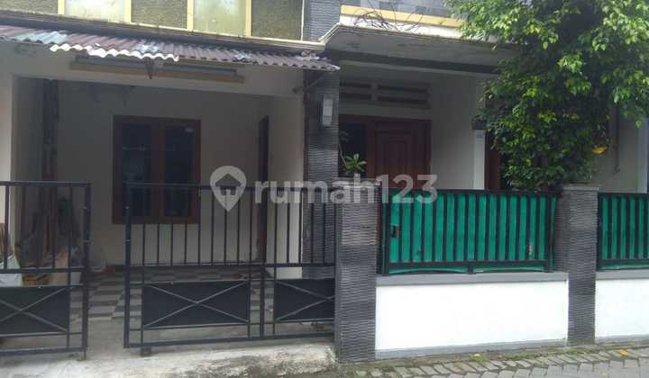MR 66194 DN RENT HOUSE IN DEPOK NEAR UGM CAMPUS
