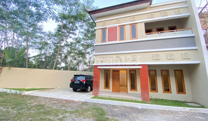 Mr 66256 Disewakan Rumah Cantik 2 Lantai di Jl Kaliurang Km 9/10 - And Mr 66256 Disewakan Rumah Cantik 2 Lantai di Jl Kaliurang Km 9/10 - And