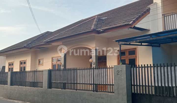 MR65956 Large house for rent near UGM (Ge) MR65956 Large house for rent near UGM (Ge)