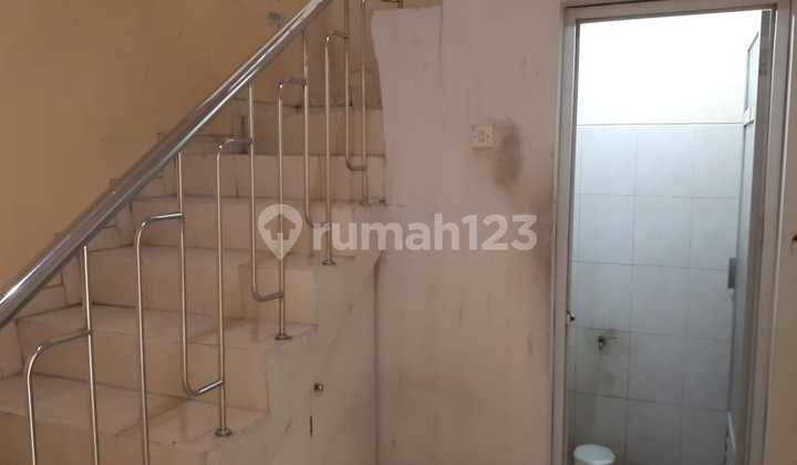 MR 66173 AND FOR RENT SHOPHOUSE CITY CENTER NEAR MALIOBORO YOGYAKARTA MR 66173 AND FOR RENT SHOPHOUSE CITY CENTER NEAR MALIOBORO YOGYAKARTA