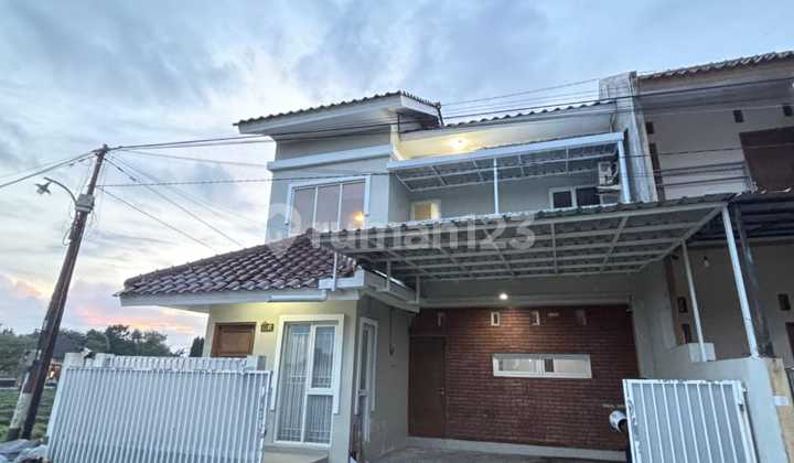 Mr 66262 Rented 2 Story Furnished House in Maguwoharjo Depok Sleman