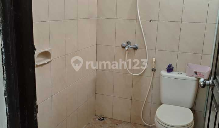 MR 66198 AG FOR RENT 2-STORY SEMI-FURNISHED HOUSE IN CONDONGCATUR DEPOK SLEMAN 2