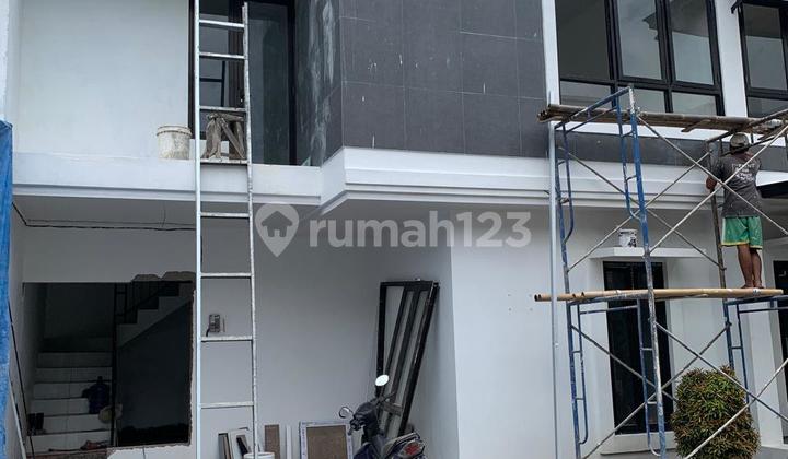 MR/ 066149 AG DISEWAKAN RUMAH DI MAGUWOHARJO SLEMAN 1