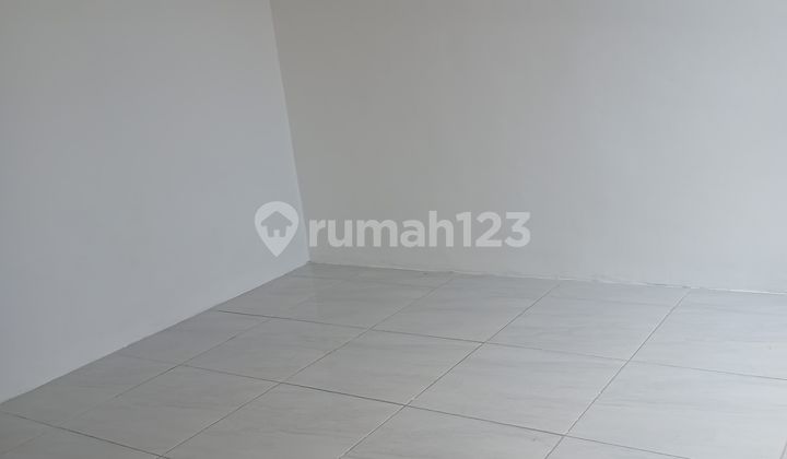 MR 066119 FOR RENT 2-STORY HOUSE IN SEMI-FURNISHED HOUSING COMPLEX IN MAGUWOHARDJO
