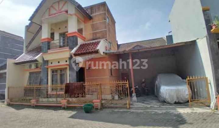 Mr. 66298 For Rent: 2-Story House in Depok, Sleman. Mr. 66298 For Rent: 2-Story House in Depok, Sleman.