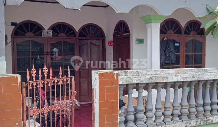 House for Quick Sale in West Bekasi Cheapest Only 700 Million 1