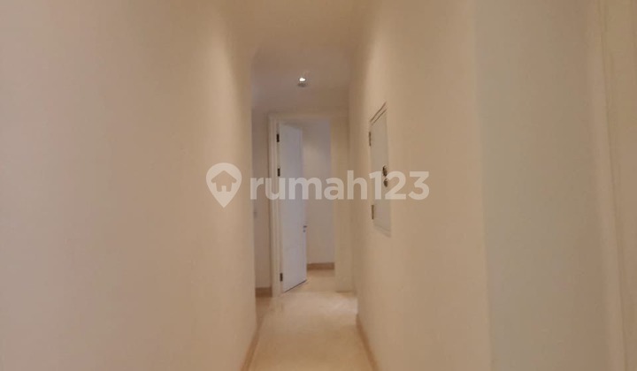 Apartment Le Parc Thamrin 193 sqm Semi Furnished 2