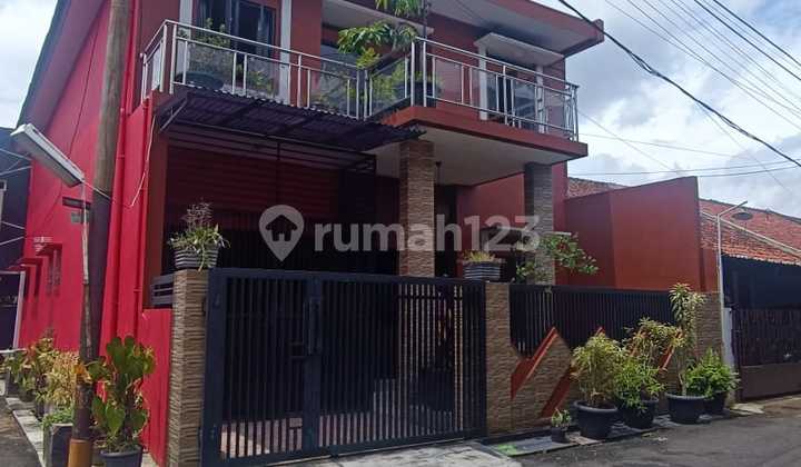  Rumah Terawat 2 Lantai Di Kopo, Dekat Ke Tol Kopo & Miko Mall - Bandung Selatan