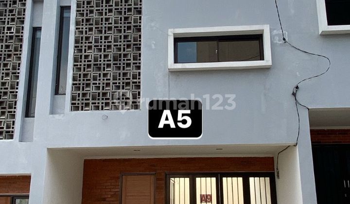 Cepat Rumah 3 Lantai Dekat Upi Bandung City Dan Mountai View