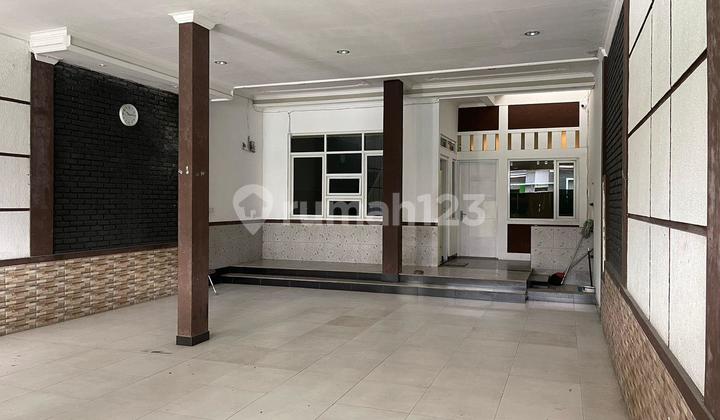 Rumah Garasi 6 Mobil! Cocok Showroom Atau Kantor Di Cluster Bumi Asri Cilengkrang Bandung Timur Rumah Garasi 6 Mobil! Cocok Showroom Atau Kantor Di Cluster Bumi Asri Cilengkrang Bandung Timur
