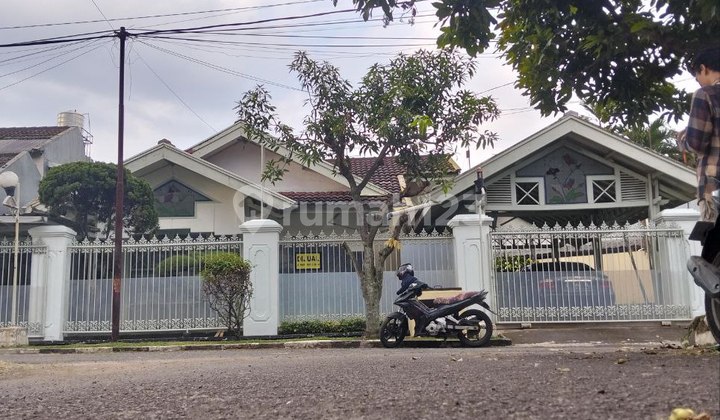 Rumah Asri Siap Huni Halaman Luas Di Margahayu Raya Bonus Gazebo Mendekati Njop Rumah Asri Siap Huni Halaman Luas Di Margahayu Raya Bonus Gazebo Mendekati Njop