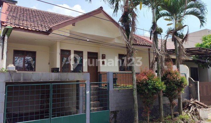 Rumah Impian Siap Huni! 2 Lantai Lt175m² Lb200m² Di Cikadut - Bandung Timur