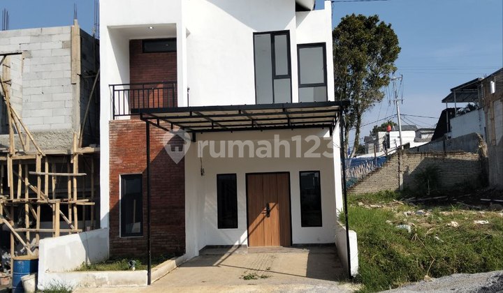Lokasi Premium & Udara Sejuk! Rumah Konsep Kontemporer Di Wintergreen Cluster Bandung Utara Lokasi Premium & Udara Sejuk! Rumah Konsep Kontemporer Di Wintergreen Cluster Bandung Utara