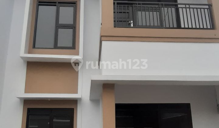 Rumah Strategis & Siap Huni! Rumah Pusat Kota Cimahi Dekat Velodrome Di Cimahi